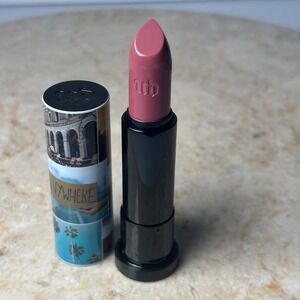 Urban Decay 66 Comfort‎ Matte Lipstick Born To Run Collection Limited D
